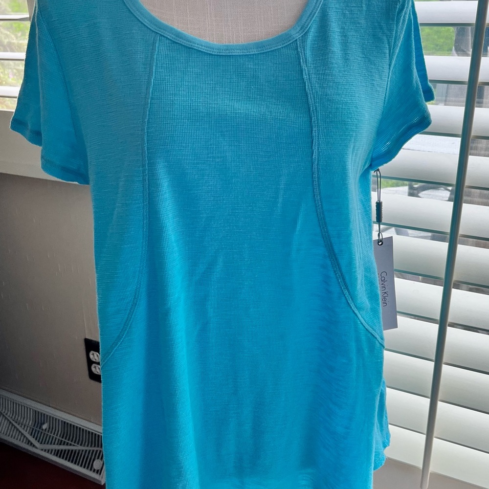 Calvin Klein Performance top.